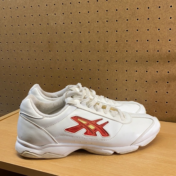 Asics Shoes Asics Cheer Cheerleading Sneakers Size 1 Womens Poshmark